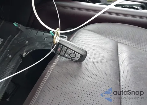 2025 Ford Explorer Platinum z USA, uszkodzony, nr VIN 1FMUK7HH9SGA37195